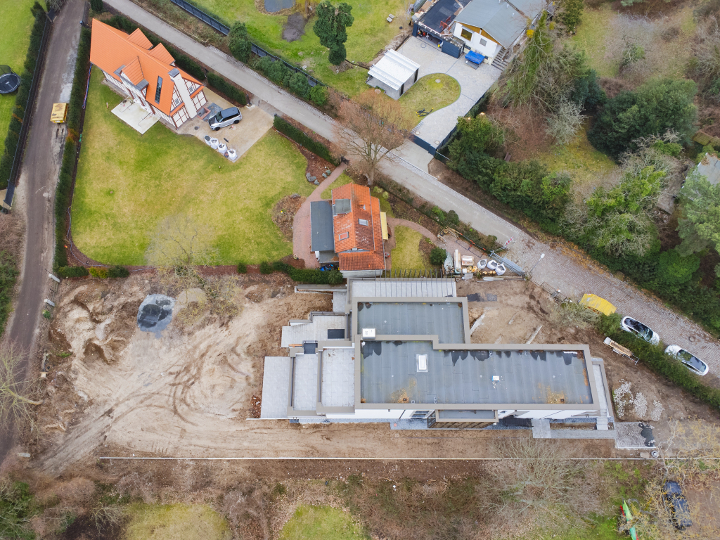 Drone photo focusing on the parcel of an under construction property near Kladow, Berlin.